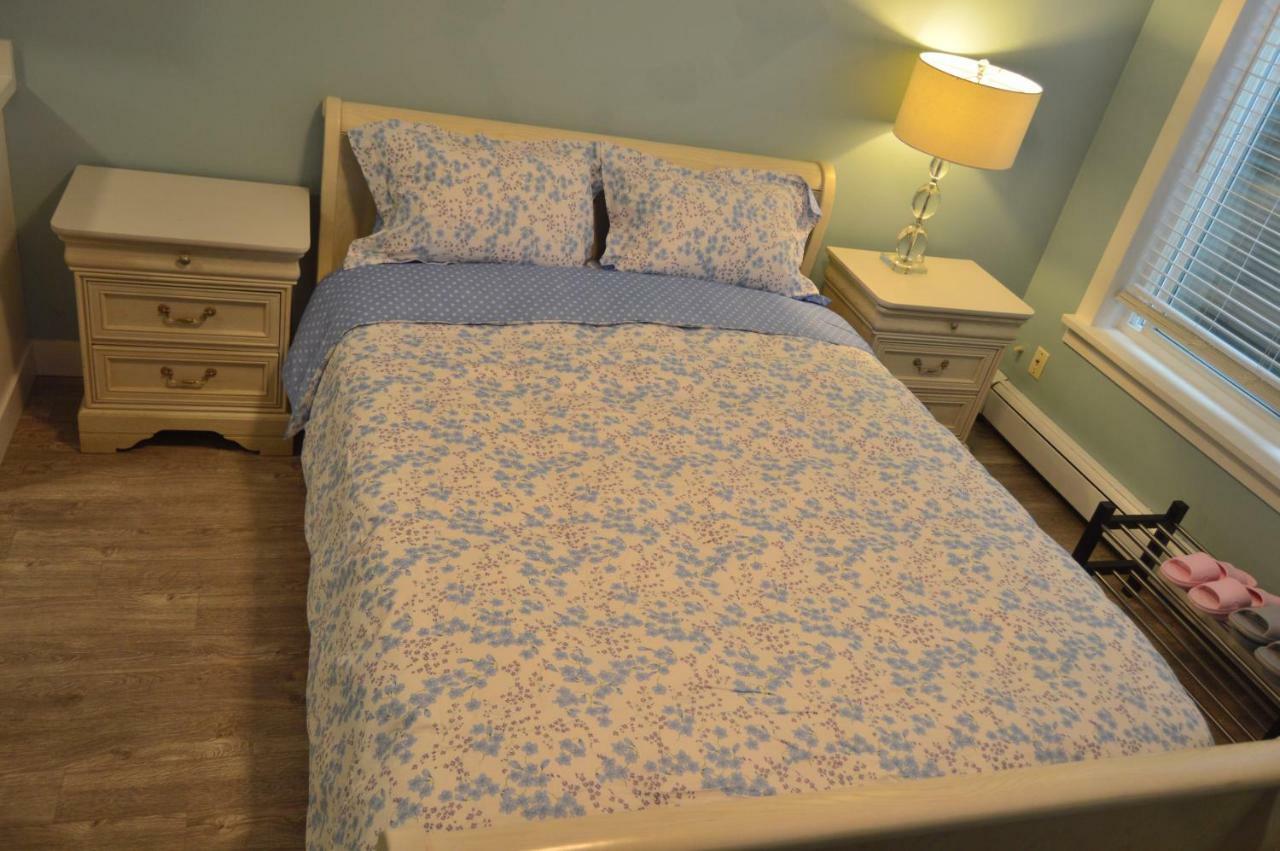 Jane'S Cozy Suite Surrey Kültér fotó